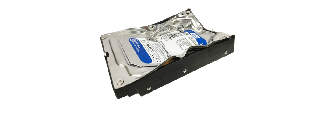 パソコンのデータ消去を専門業者に依頼するべき理由とは？選ぶ際の注意点も解説