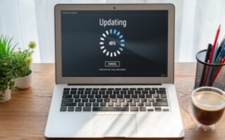 Windows11にアップグレードできない問題の解決法：企業PC資産の効果的な対応策